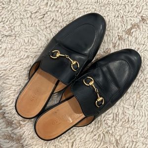 Authentic Gucci Prencetown leather slipper